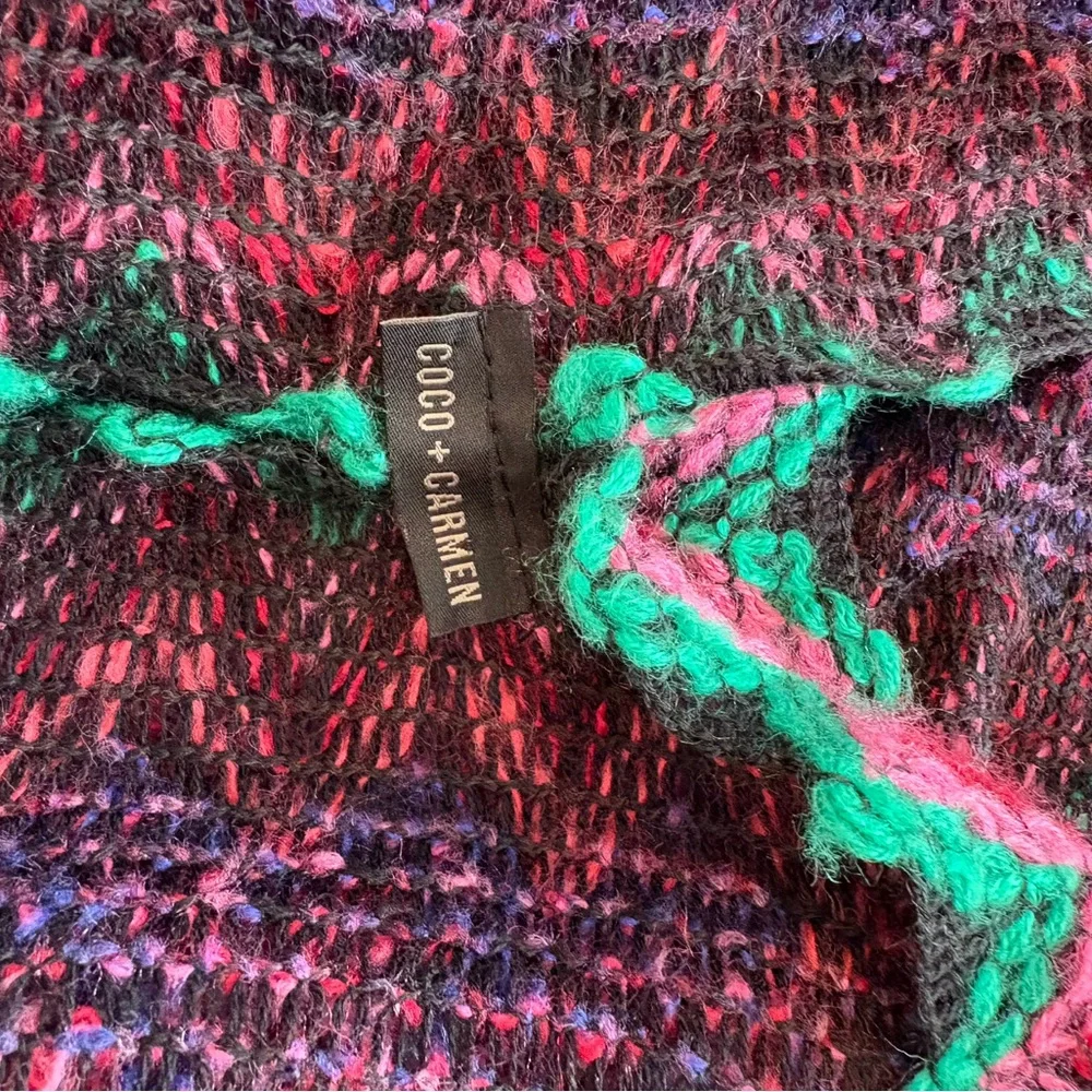 Coco + Carmen sweater poncho shawl one size - Picture 4 of 7